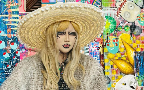 “Монголын шаргал үст сахиусан тэнгэр”